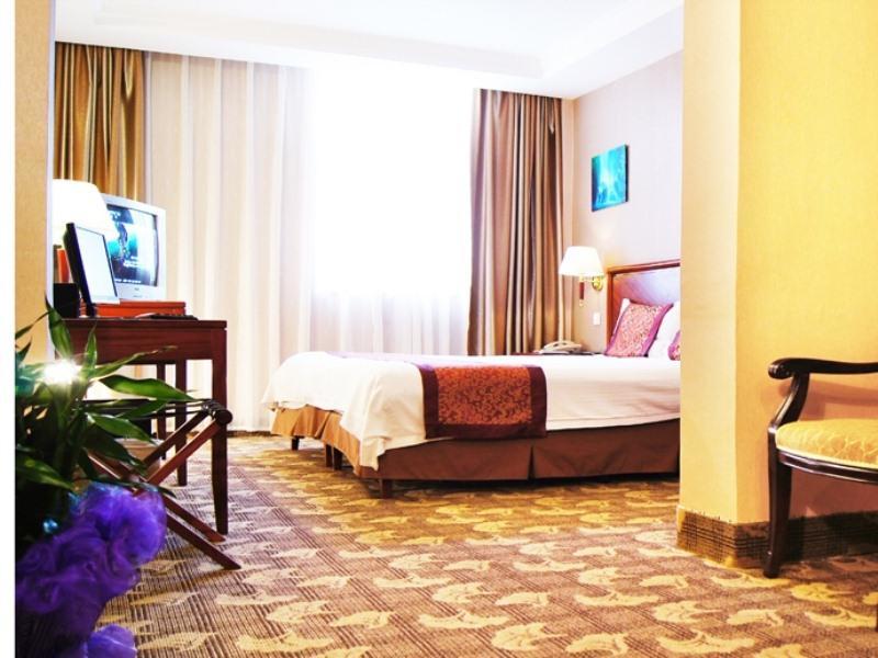 Greentree Inn Henan Luoyang Peony Square Business Hotel ภายนอก รูปภาพ
